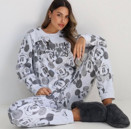 بجامات فوتر ديلتا