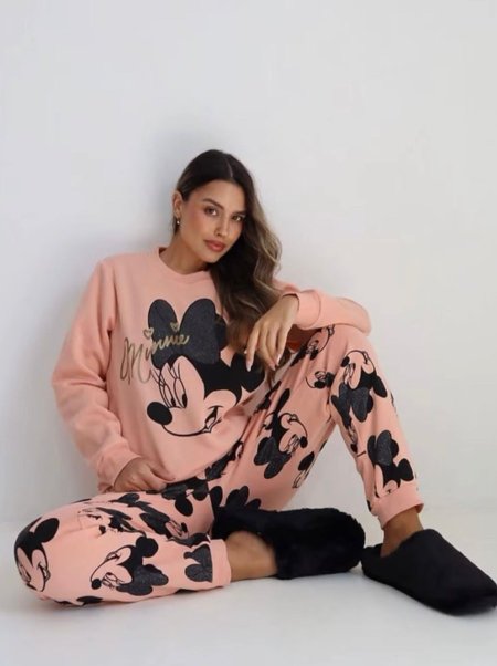 بدلات فوتر ديلتا للصبايا