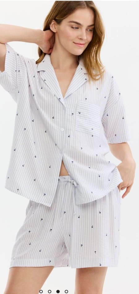 סט פיג'מה מכופתרת ריזורט