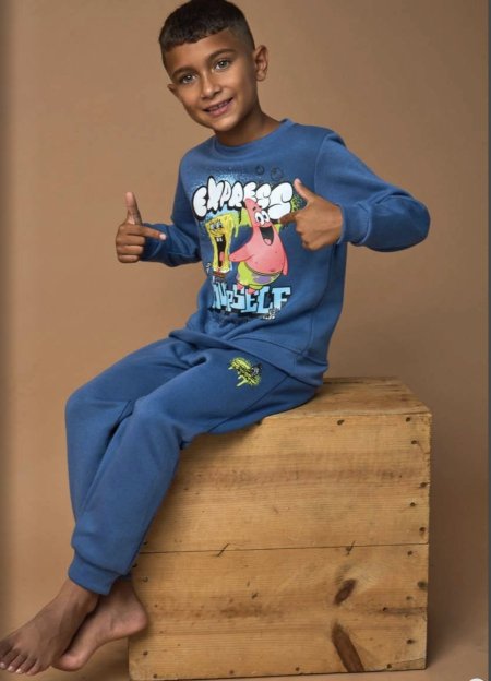 بدلات ولادي فوتر