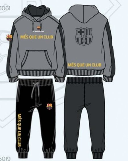 برشلونة رمادي